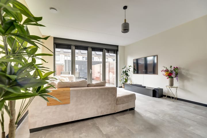 Foto 3 van Zonnebaars 55