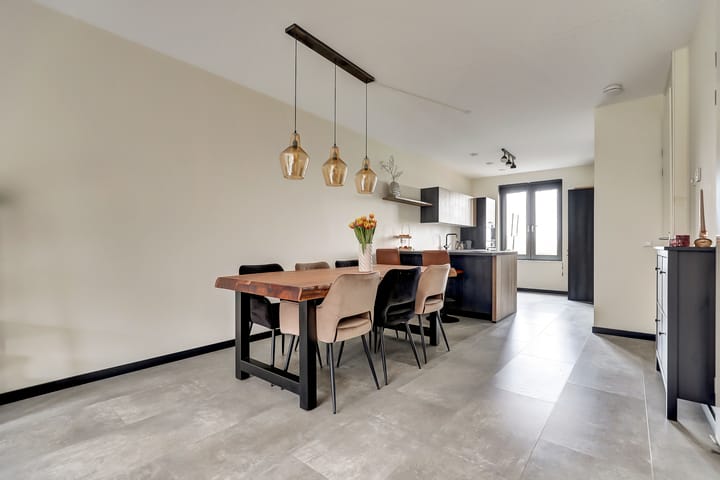 Foto 10 van Zonnebaars 55