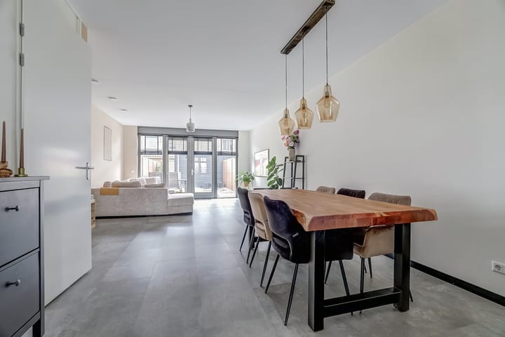 Foto 11 van Zonnebaars 55