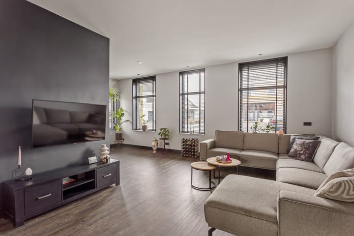 Photo 8 of Nordhornsestraat 13