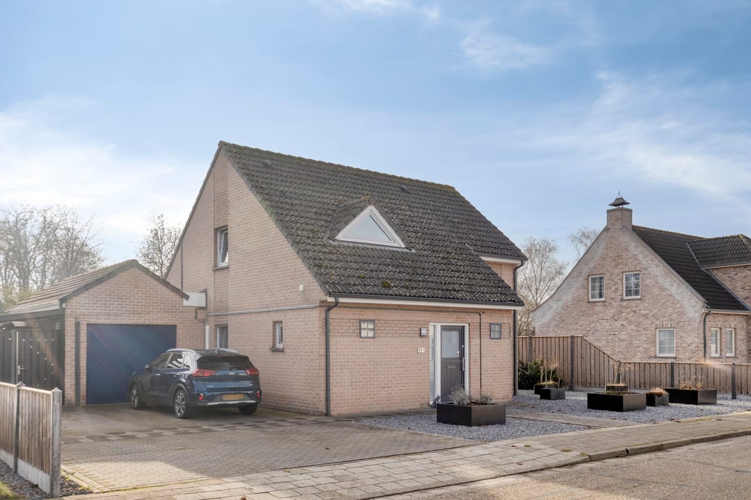 Photo 8 of Bossestraat 49-A