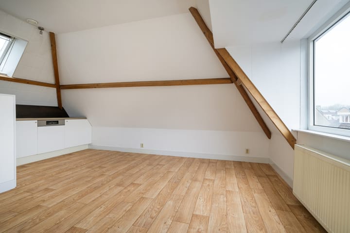 Foto 15 van Don Boscoplein 1-D