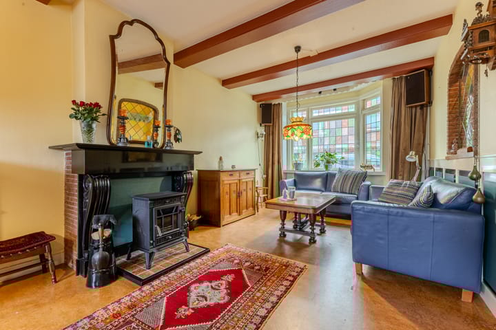 Foto 3 van Van der Helststraat 12