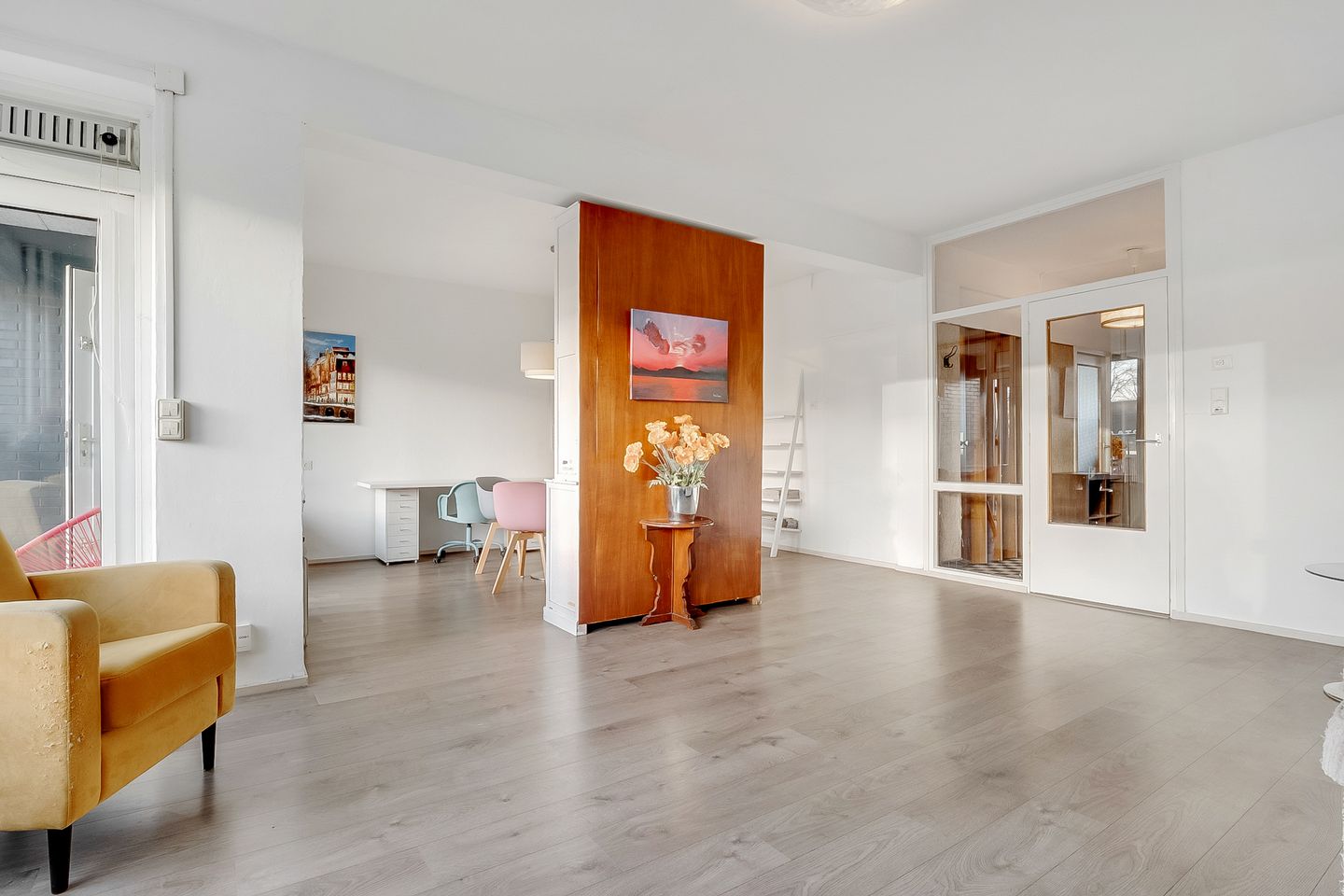 Foto 20 van Beneluxlaan 24