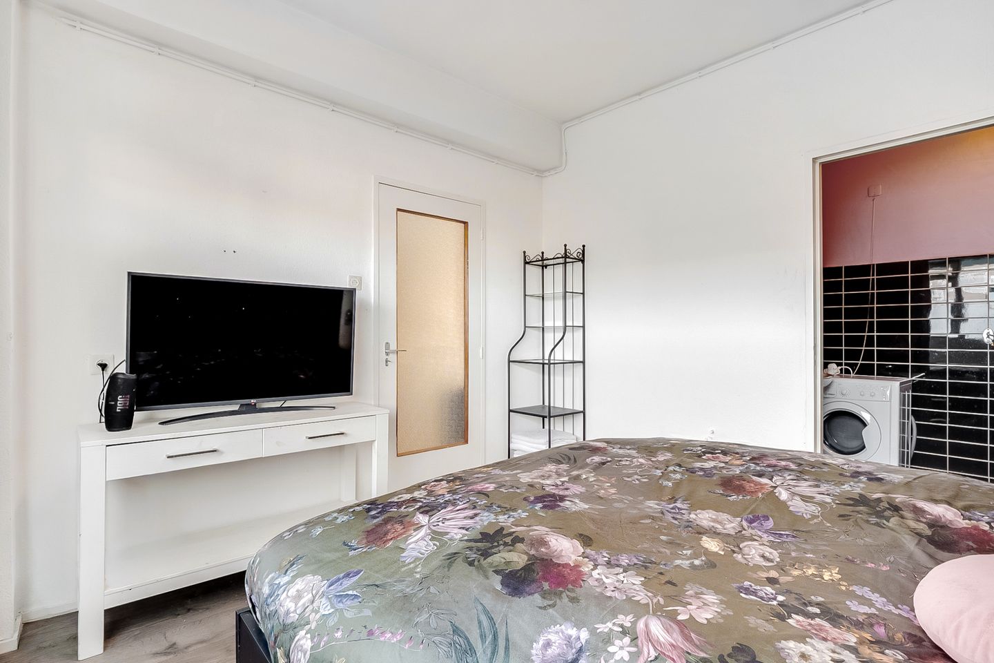 Foto 34 van Beneluxlaan 24