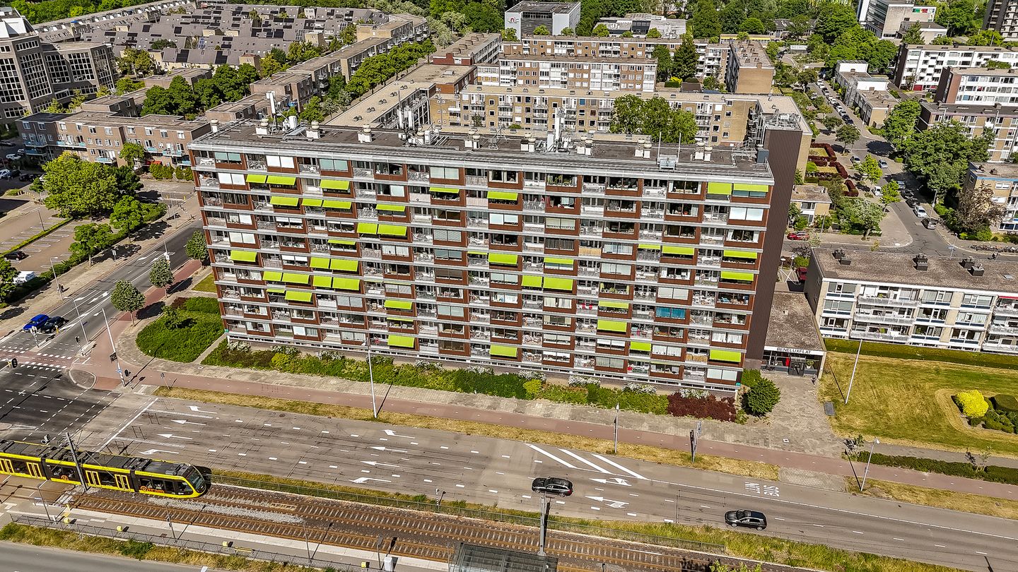 Foto 40 van Beneluxlaan 24