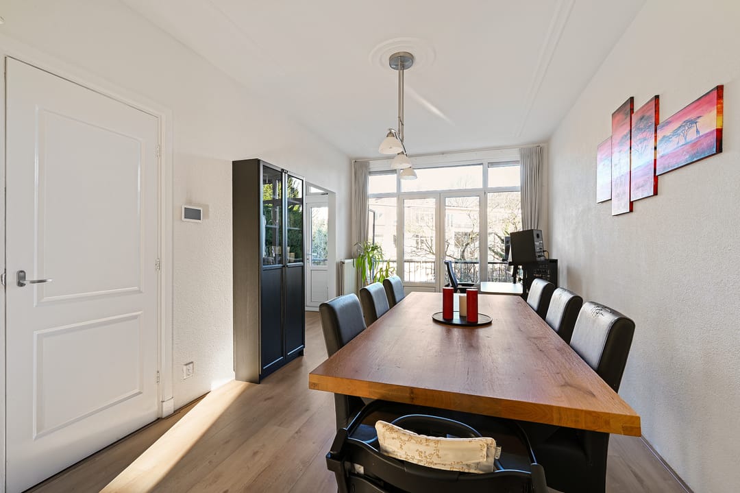 Foto 13 van Caan van Necklaan 255