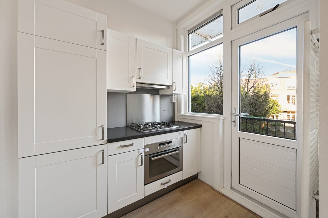 Foto 17 van Caan van Necklaan 255