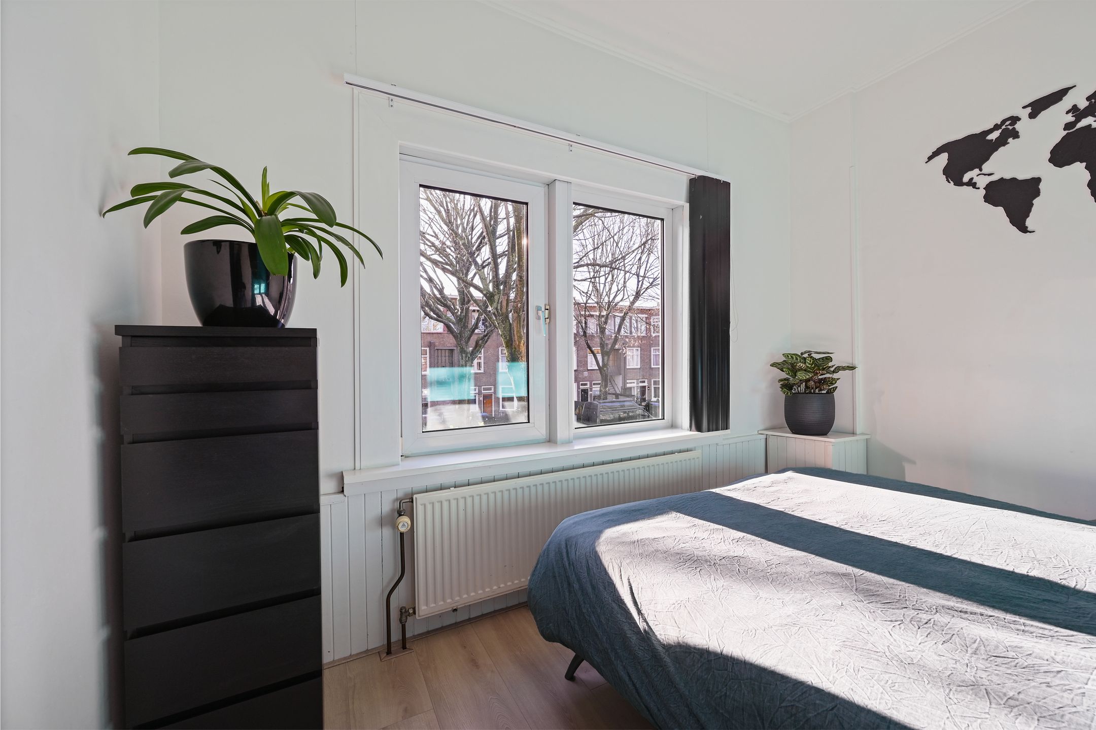 Foto 24 van Caan van Necklaan 255