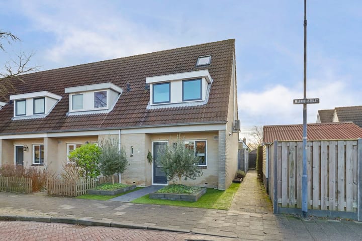 Foto 3 van Magnoliastraat 90