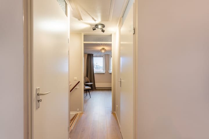 Foto 18 van Julianastraat 10