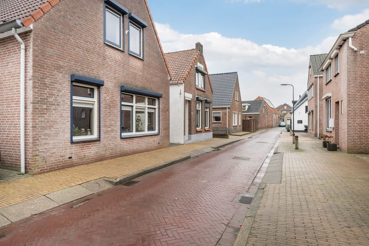 Foto 36 van Julianastraat 10