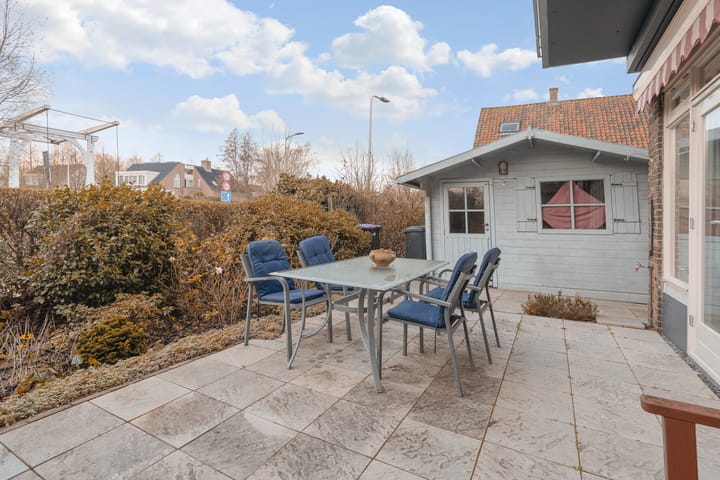 Photo 10 of Burgemeester Warnaarkade 19