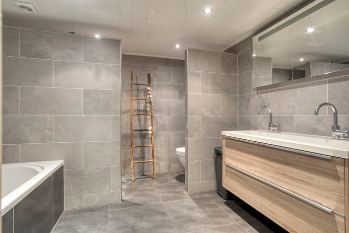 Foto 19 van Wichmondseweg 11-E