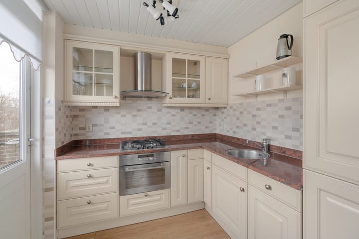 Photo 14 of Burgemeester Warnaarkade 19