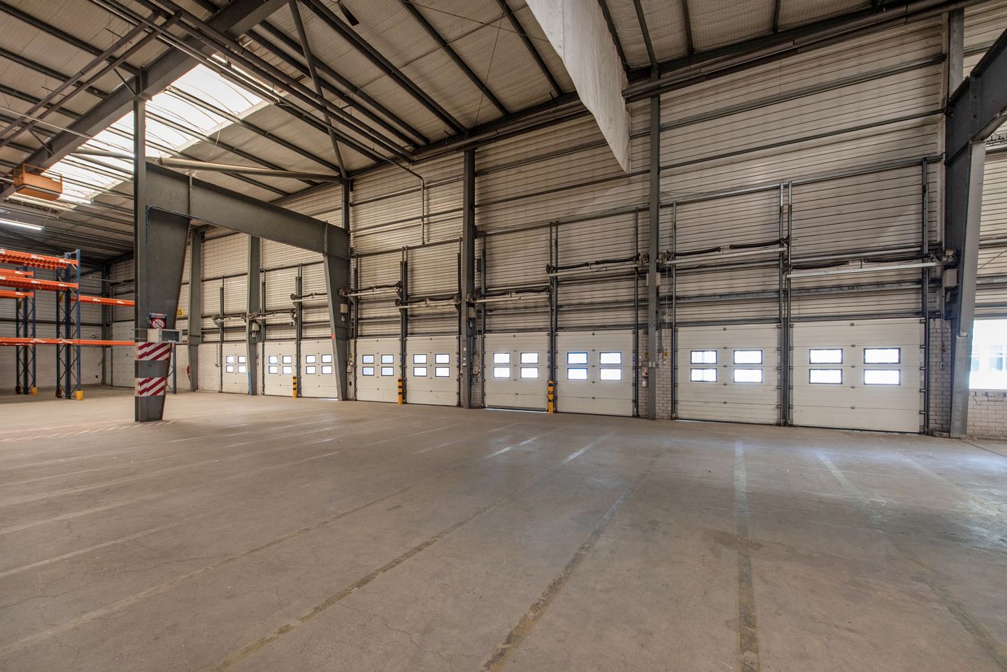 View photo 2 of Schieweg 76