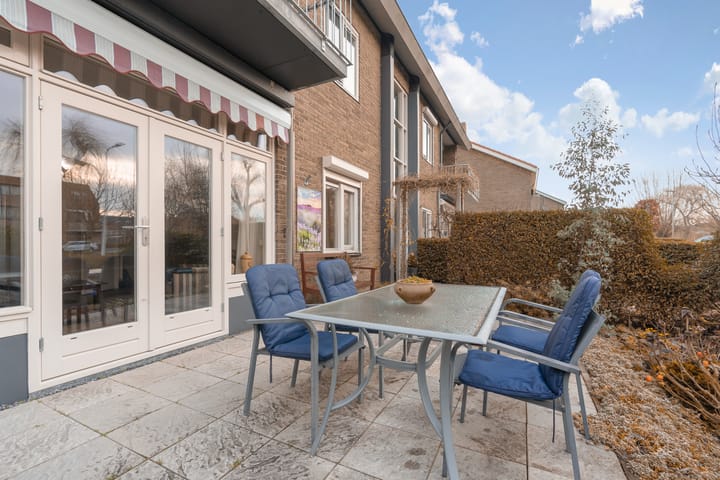 Photo 3 of Burgemeester Warnaarkade 19