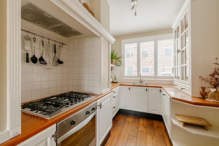 Foto 9 van A.L. Dyserinckstraat 37