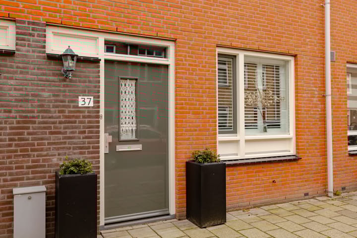 Foto 36 van A.L. Dyserinckstraat 37