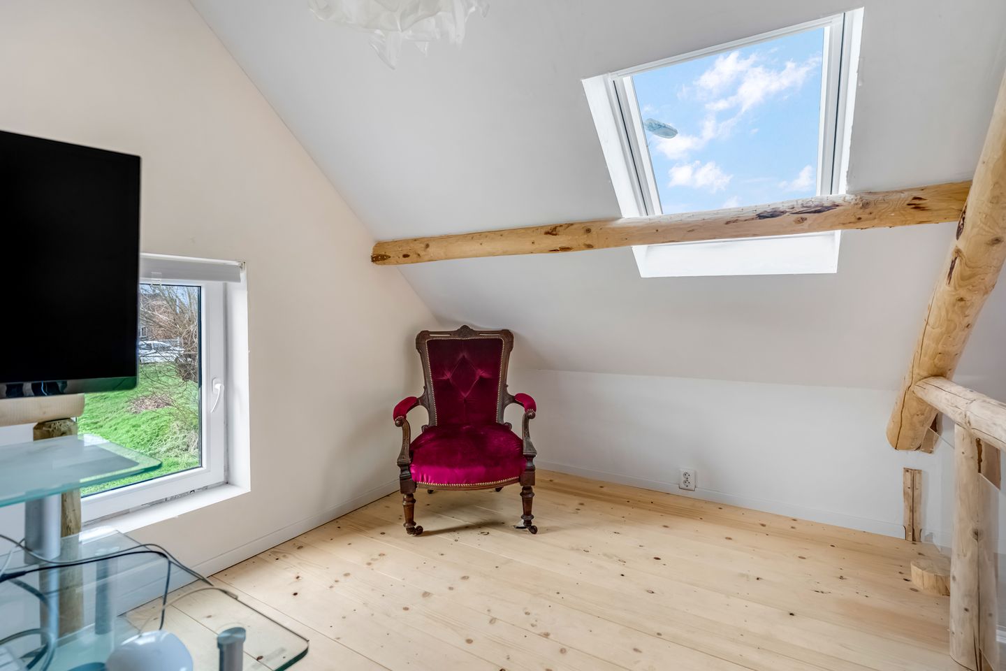 Photo 14 of Woerd 27