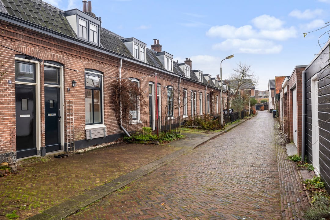 Photo 2 of Veldstraat 12