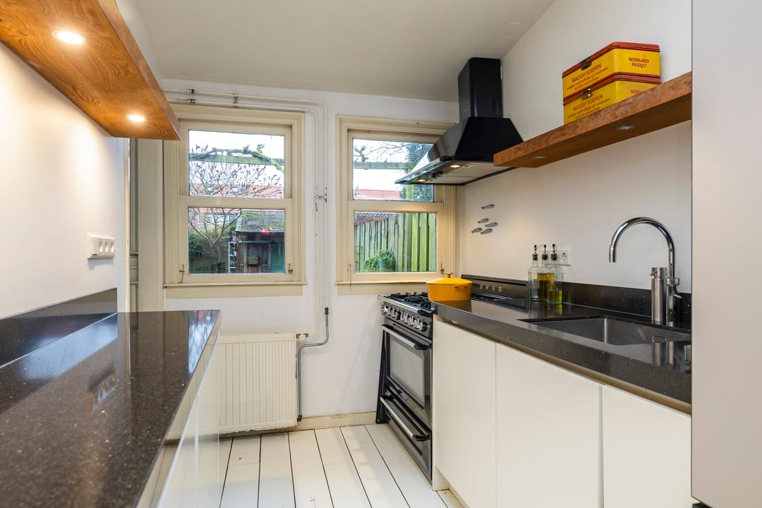 Photo 8 of Veldstraat 12