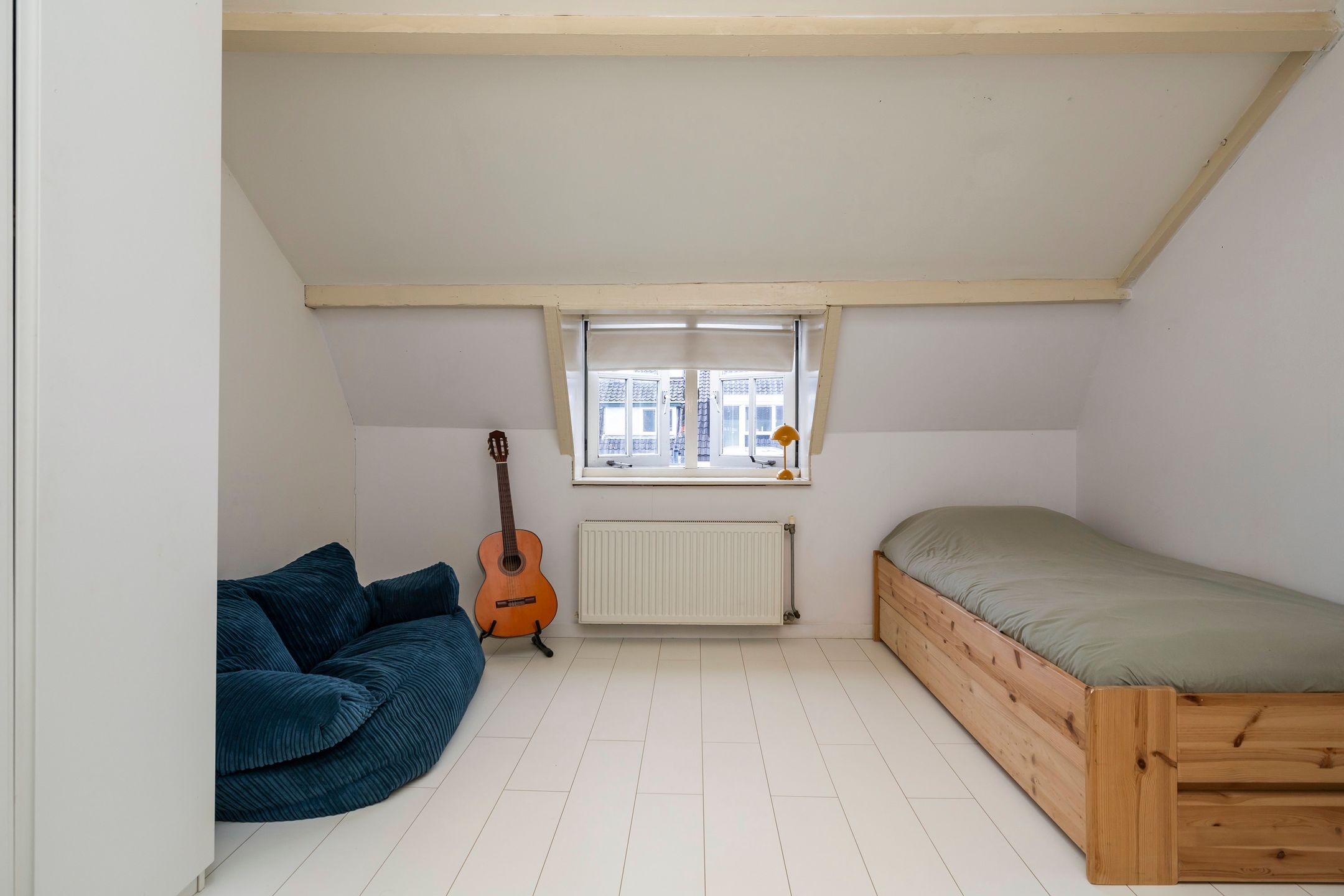 Photo 21 of Veldstraat 12