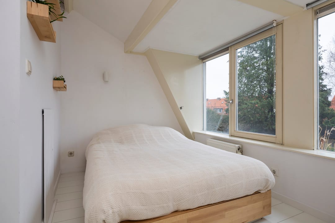 Photo 23 of Veldstraat 12