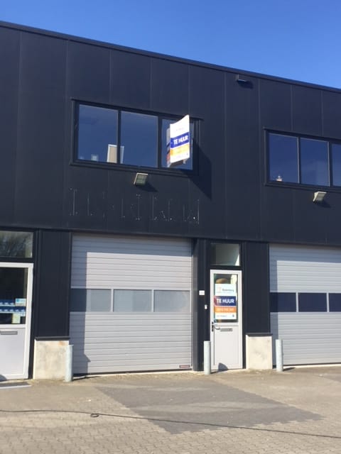 Bekijk foto 1 van Arnsbergstraat 9-A4