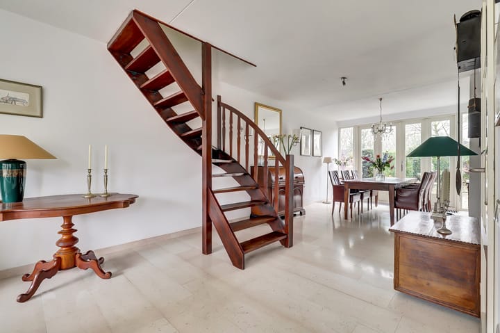 Foto 7 van Heilige Stoel 6544