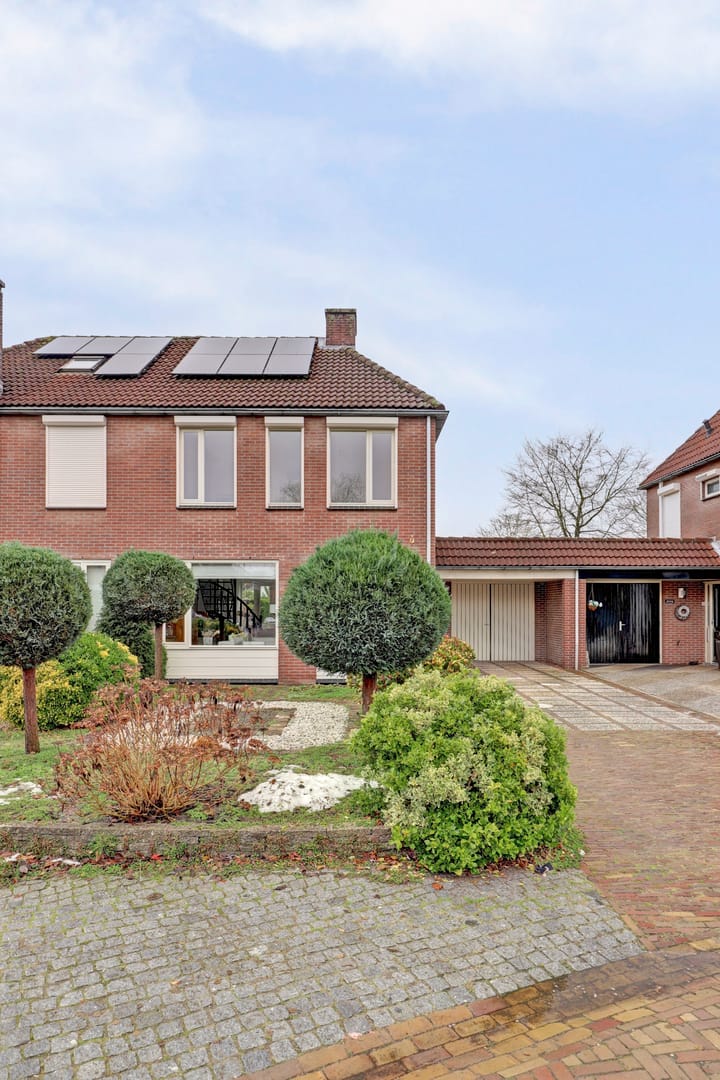 Foto 40 van Heilige Stoel 6544