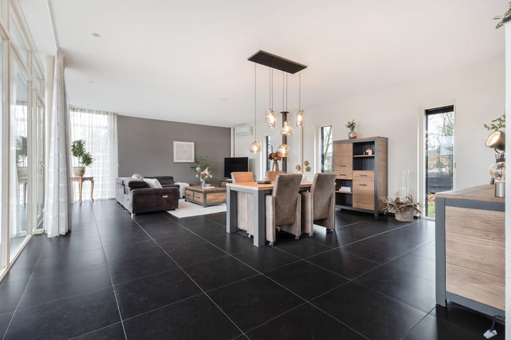 Photo 9 of De Heiningen 19