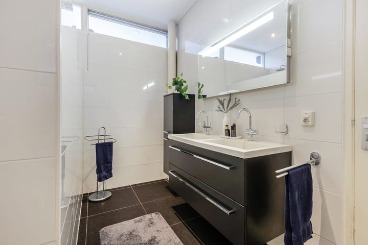 Photo 37 of De Heiningen 19