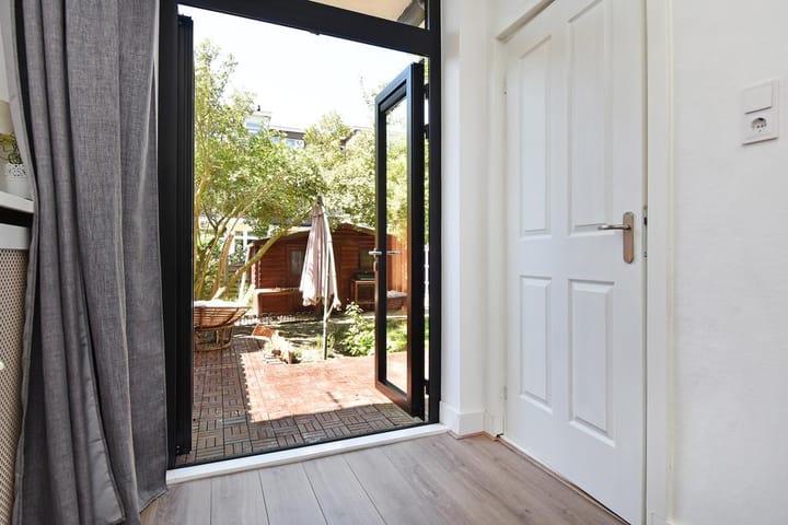 Foto 19 van Van den Boschstraat 279