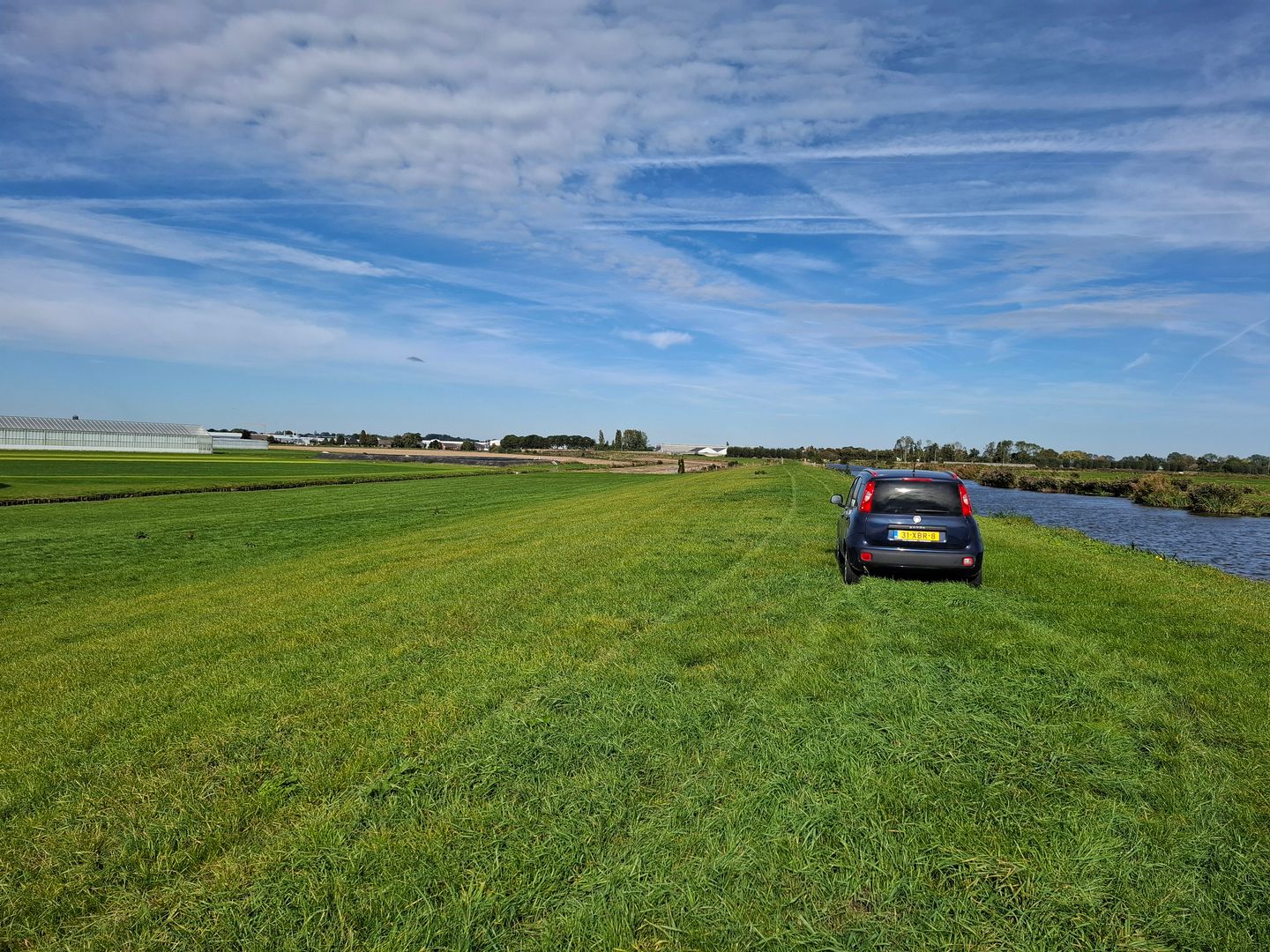 View photo 3 of Achterweg