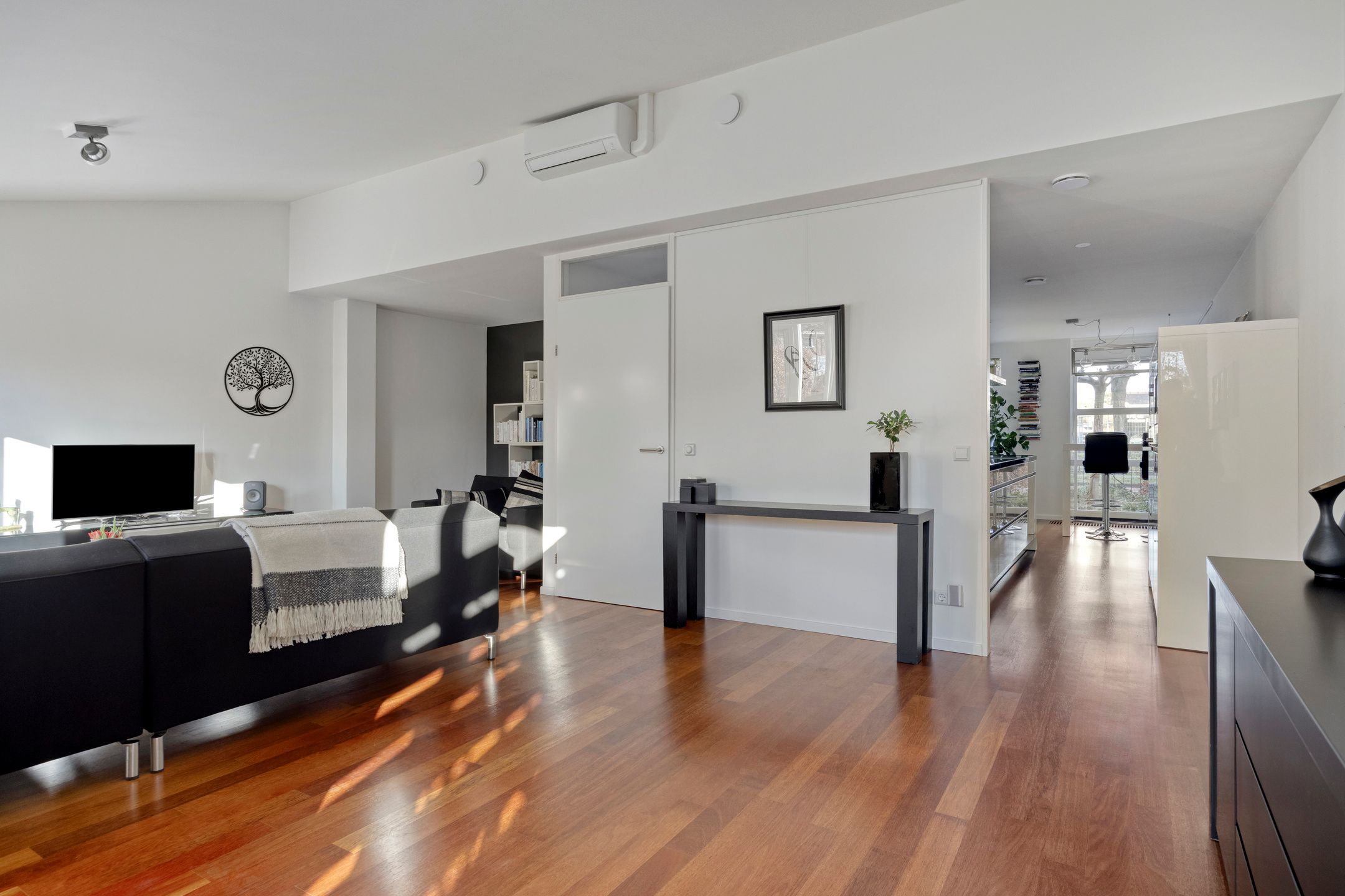 Foto 12 van Willem van Leusdenlaan 8