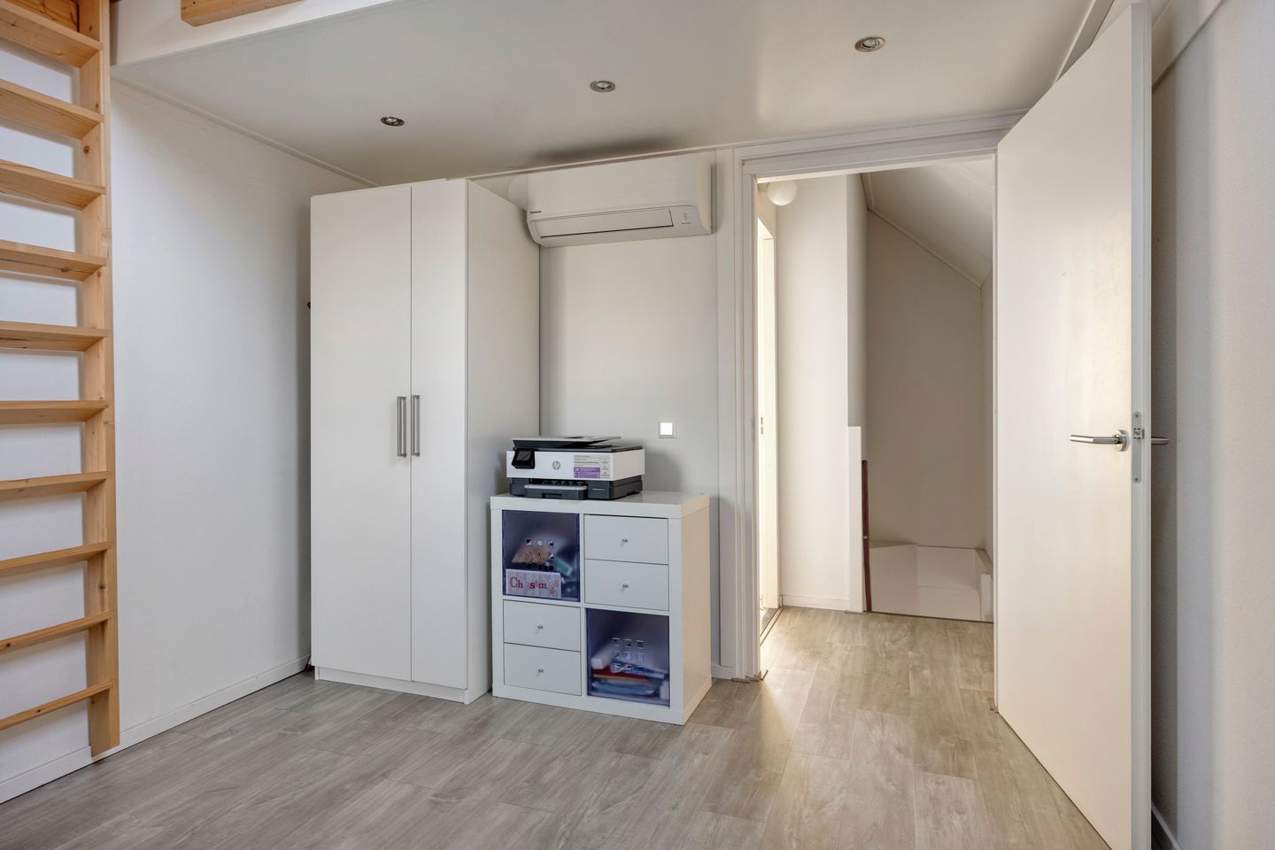 Foto 35 van Willem van Leusdenlaan 8