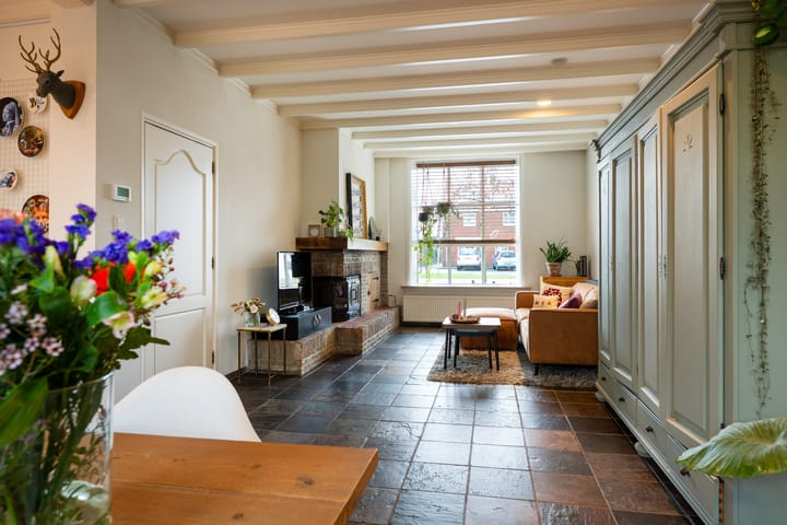 Photo 11 of Antwerpsestraatweg 10