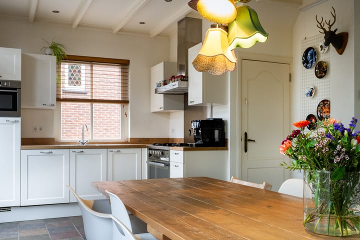 Photo 12 of Antwerpsestraatweg 10