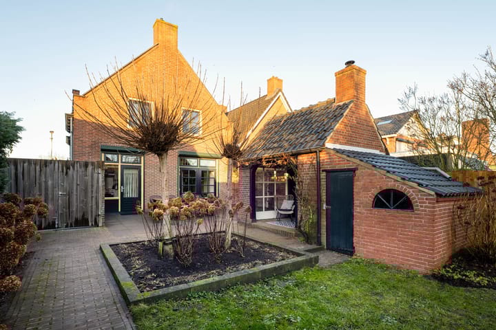 Photo 37 of Antwerpsestraatweg 10