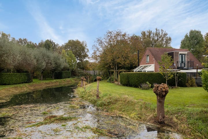 Foto 3 van Bronsbergen 25-R203