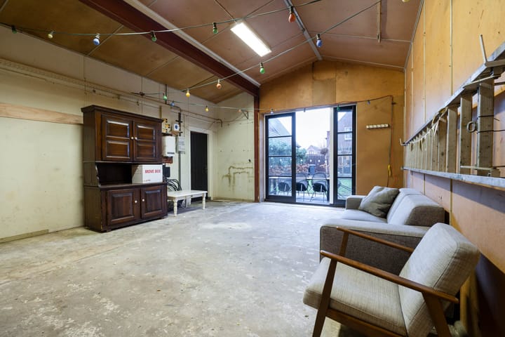 Photo 46 of Antwerpsestraatweg 10