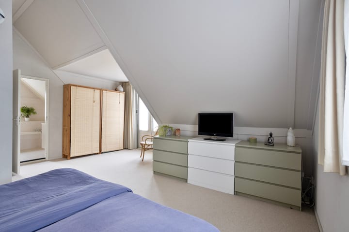 Foto 23 van Bronsbergen 25-R203