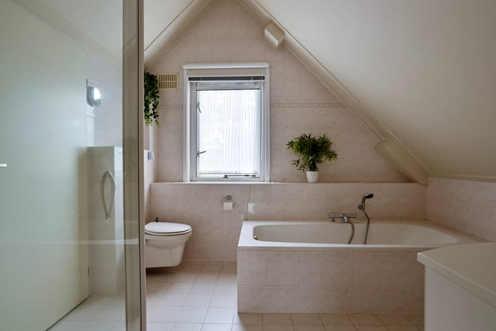 Foto 28 van Bronsbergen 25-R203