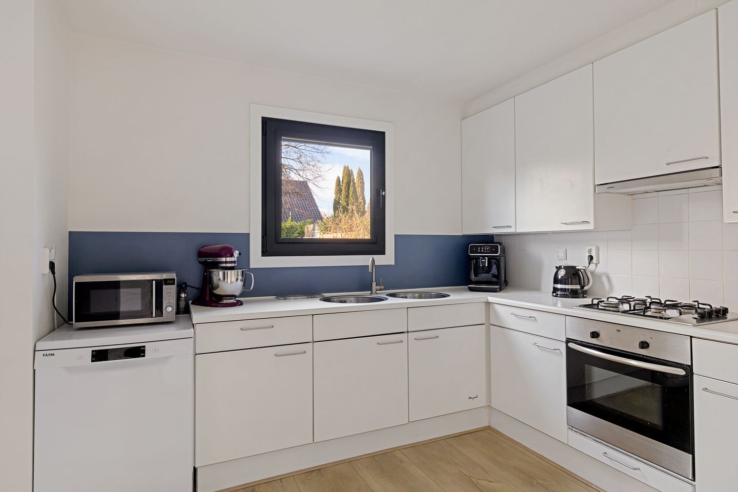 Photo 14 of A. Jacobsstraat 121