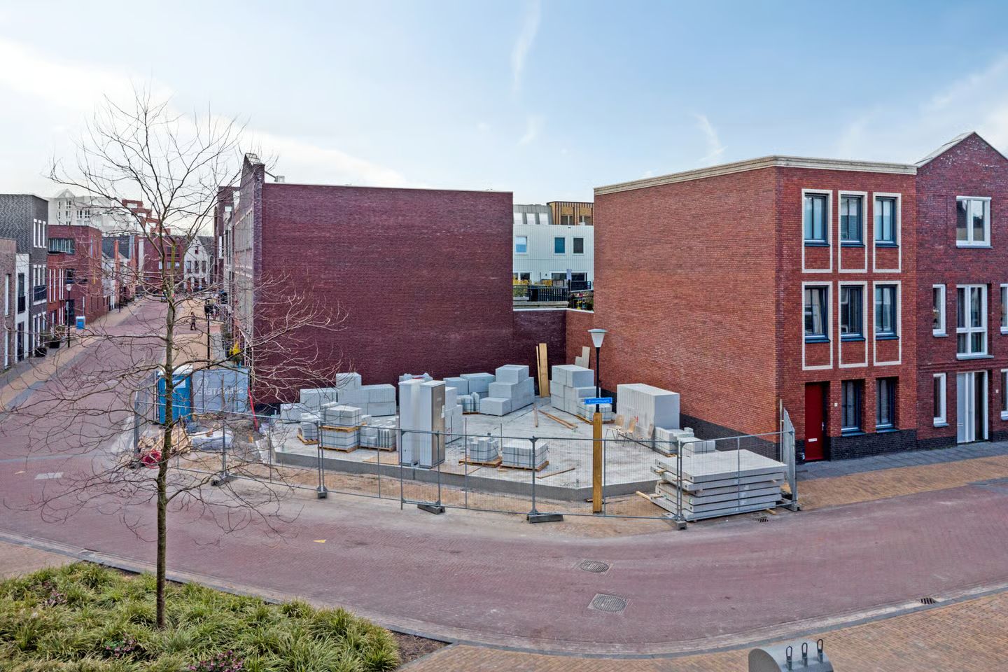 View photo 3 of Binnenbuurt 34-35