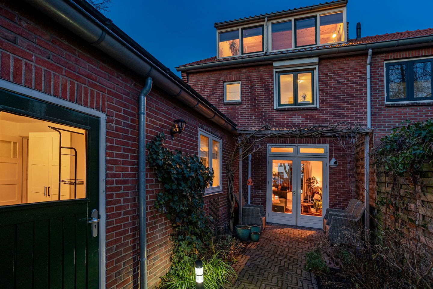 Foto 35 van Dieselstraat 15