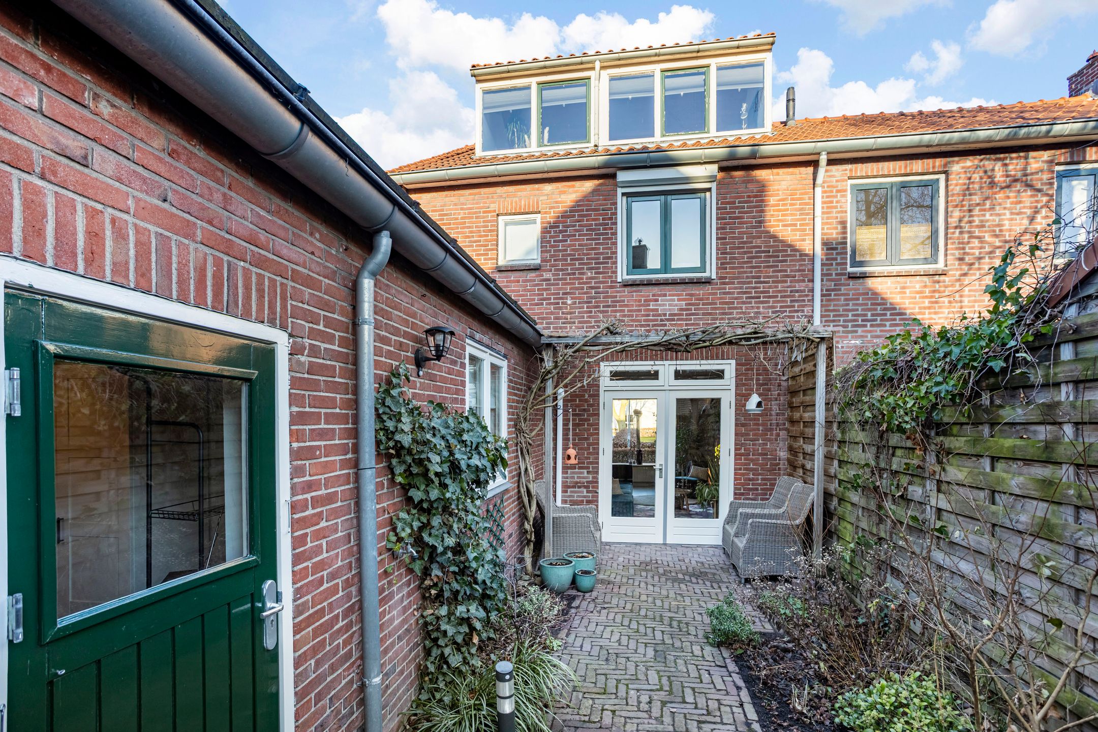 Foto 36 van Dieselstraat 15