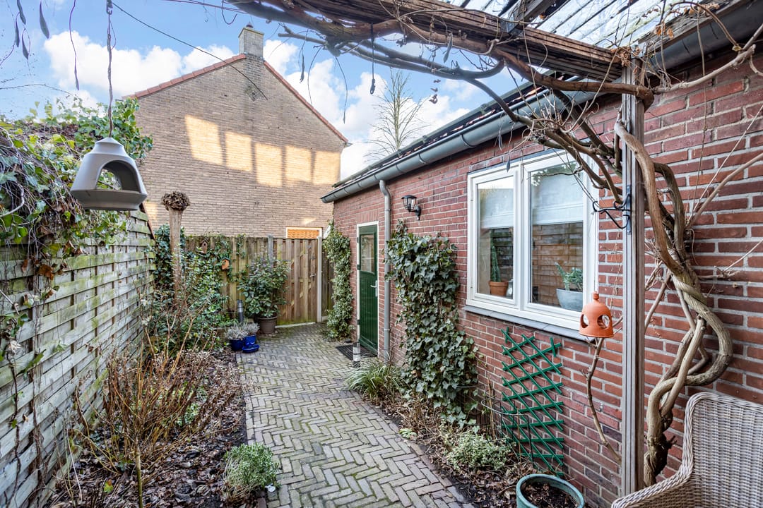 Foto 38 van Dieselstraat 15