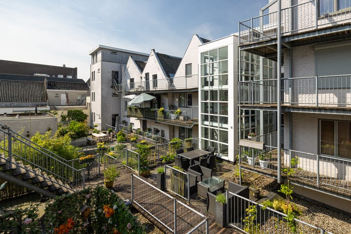 Foto 36 van Karrenstraat 21